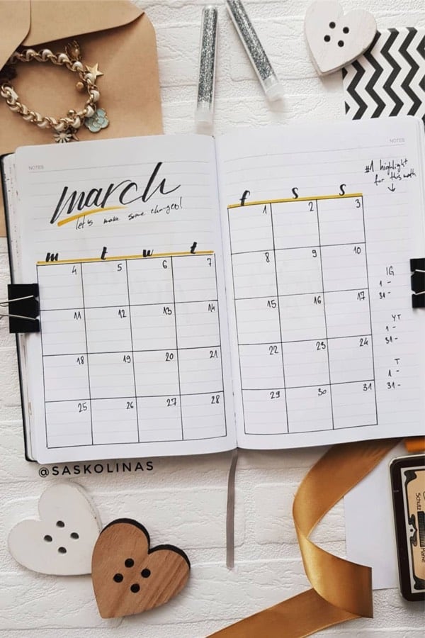 easy monthly bujo spread for march