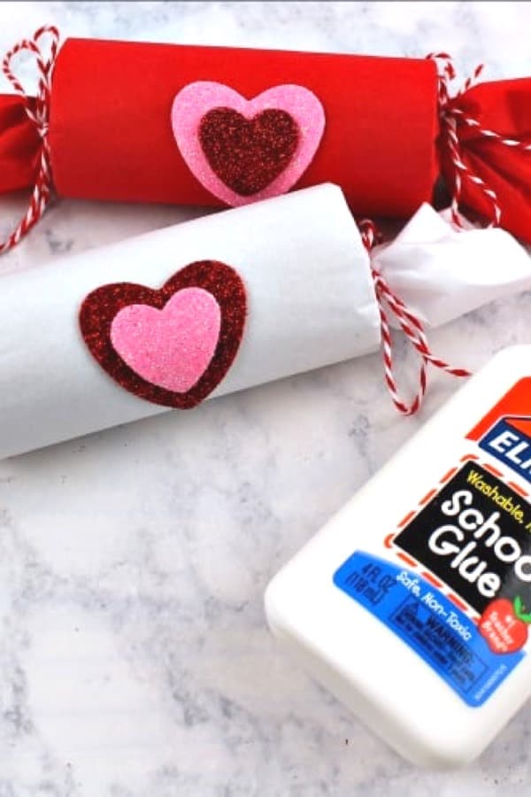 easy valentines craft with paper tube rolls