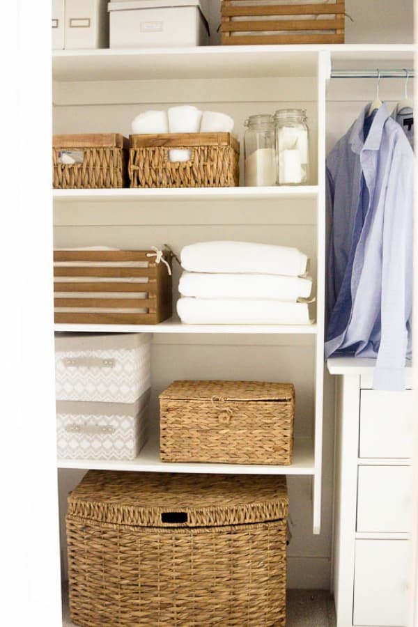 how to konmari a linen closet