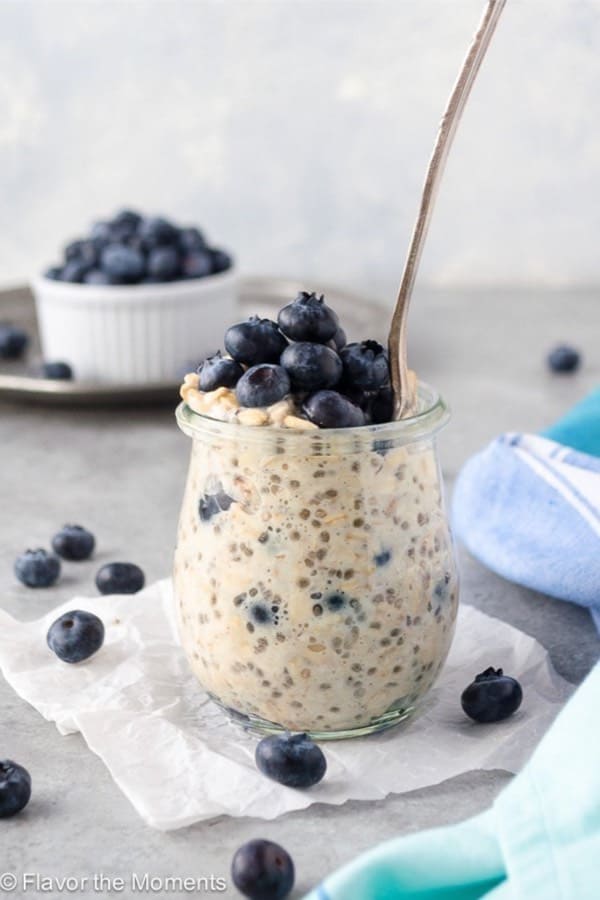 oats in jar with blueberry