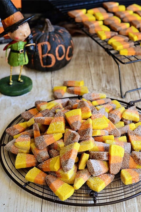 candy corn shaped cookies
