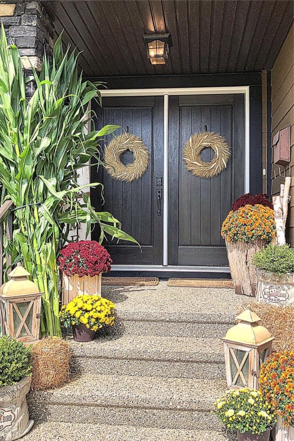front porch ideas with corn stalks