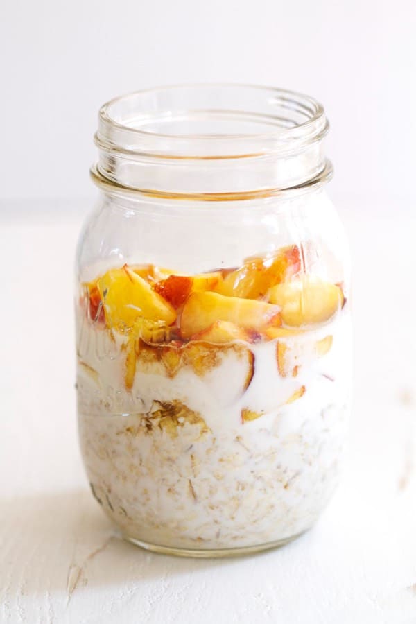 overnight oats with peaches
