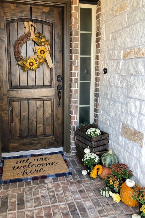 simple and easy gourds on front porch
