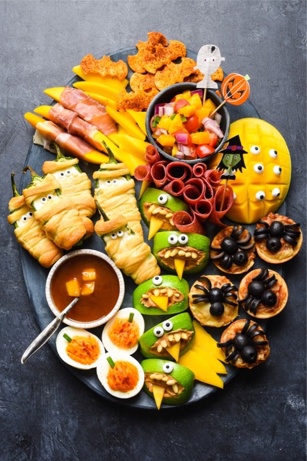 charcuterie board recipe tutorial for christmas