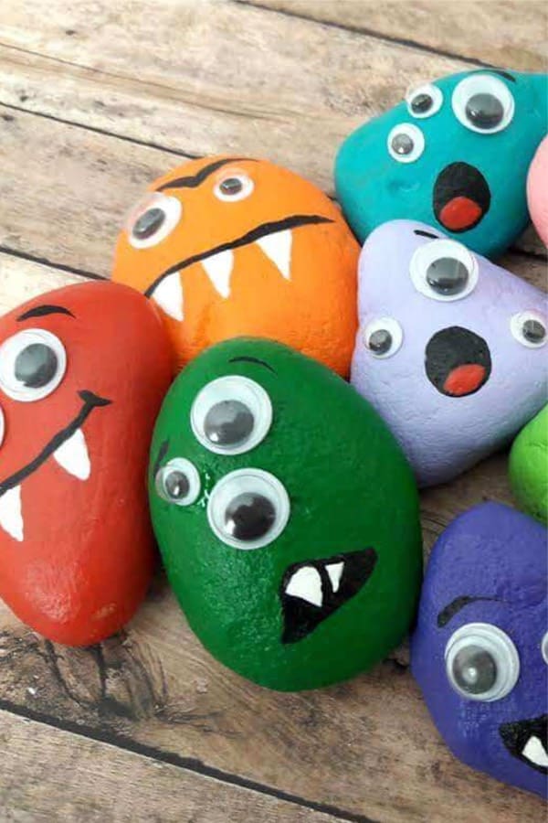 easy painted rocks for halloween