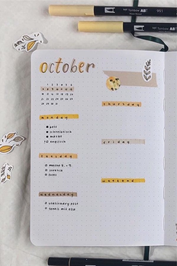 simple weekly spread with shades of yellow