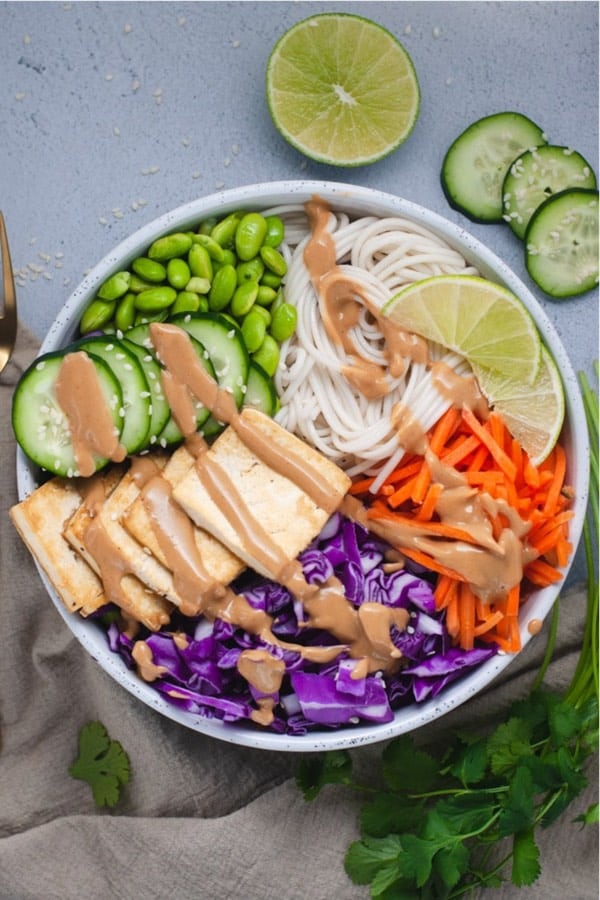 tofu and veggie vegan bowl