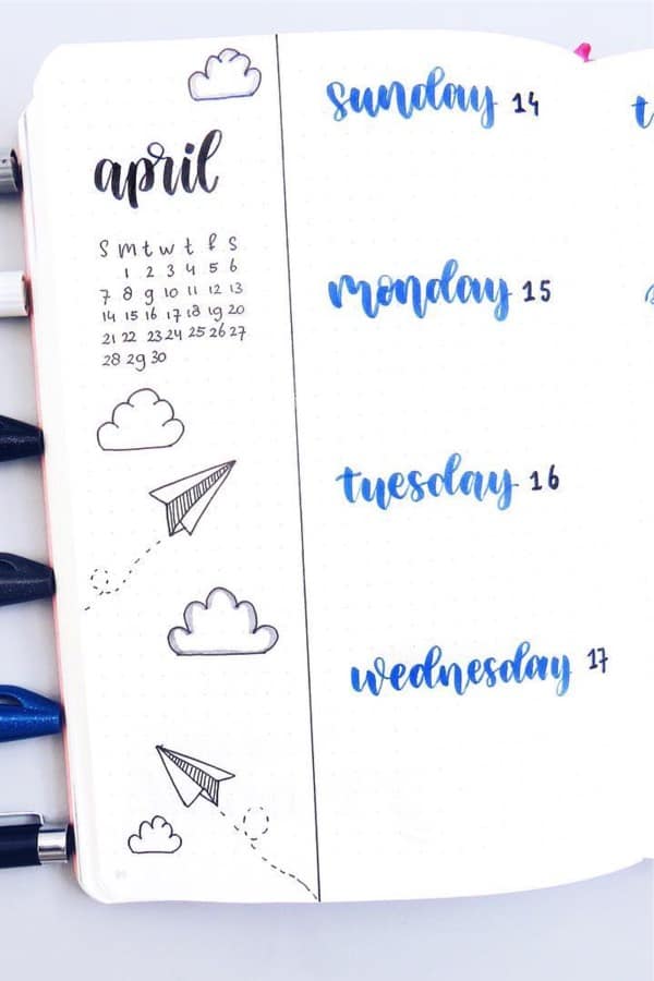 simple weekly layout with plane doodles