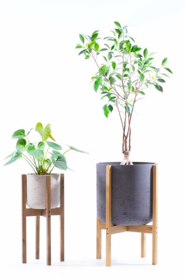 planter stands with concrete pots