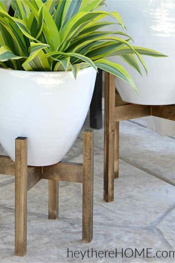 west elm look a like planter stand tutorial