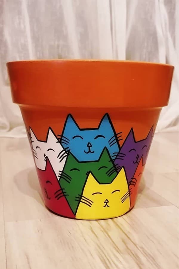 flower pot with cat decoration