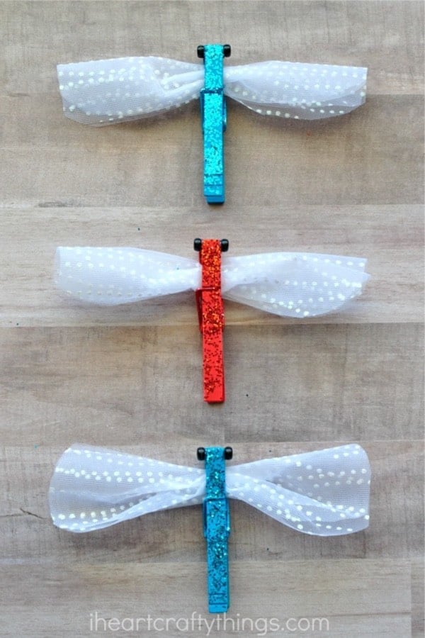 dragonfly craft with old clothespin