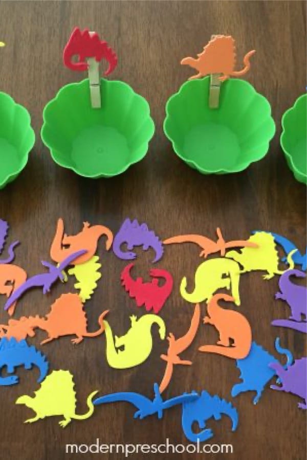 sorting activity for preschoolers with dinosaur theme