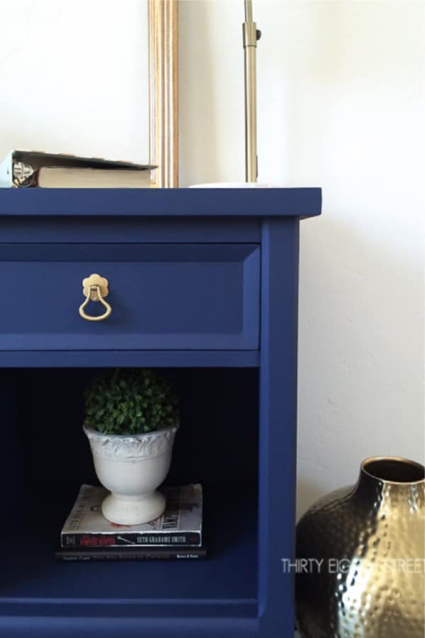 easy ideas for painting nightstand