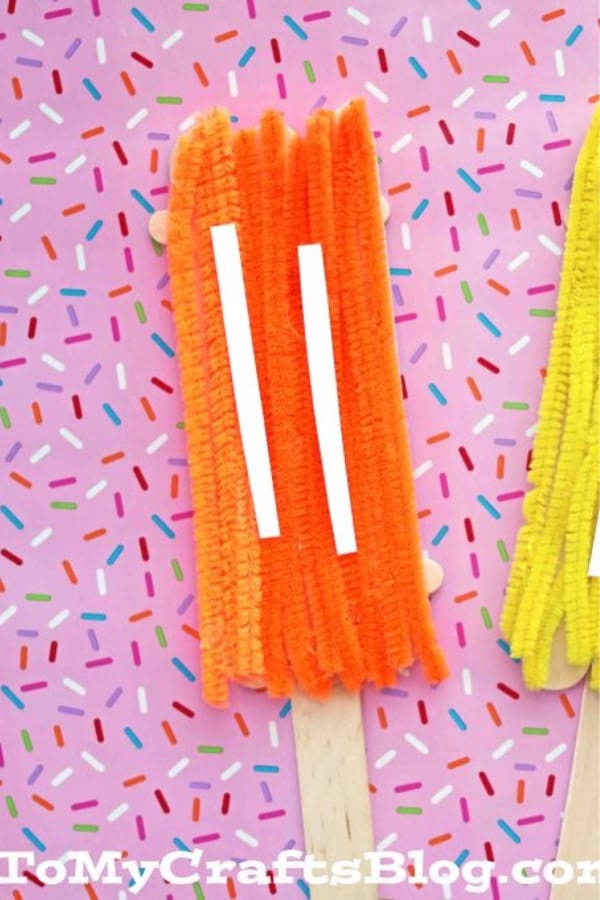 summer craft with pipe cleaner