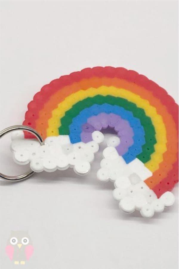 easy keychain craft with rainbow theme