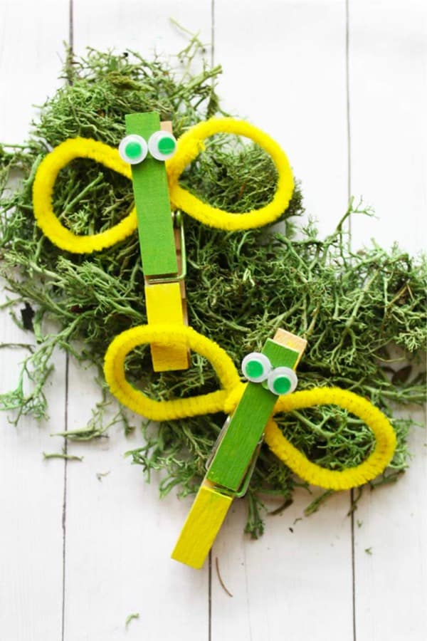 pipe cleaner and clothespin craft for summer