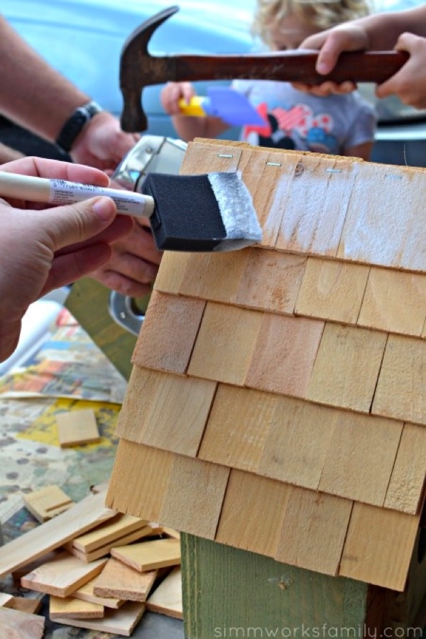 easy wooden birdhouse tutorial for kids