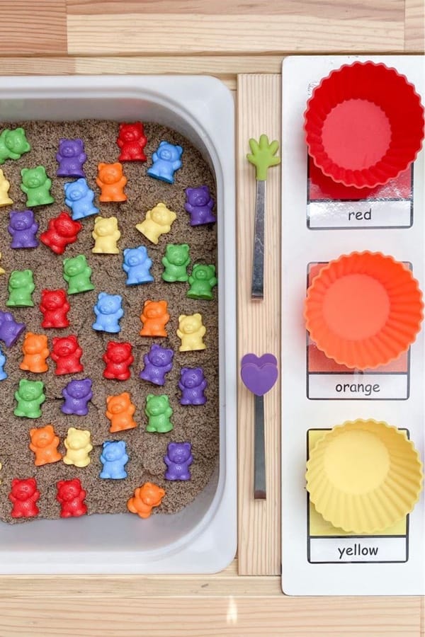 creative sensory bin example