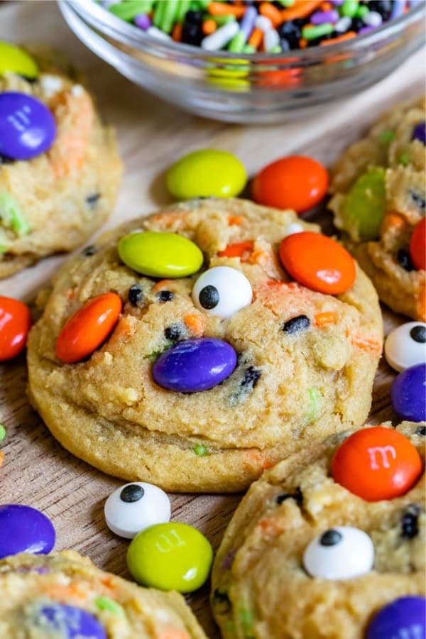 cookies with leftover halloween candy