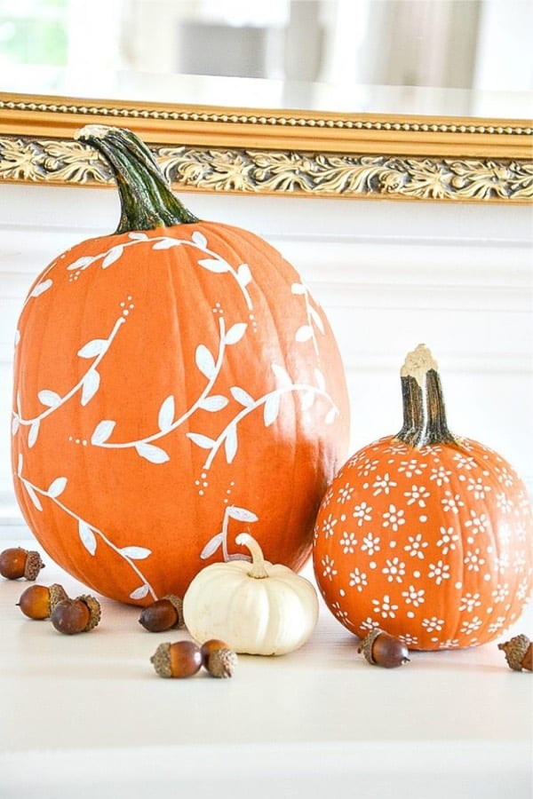 simple diy painted pumpkins for halloween