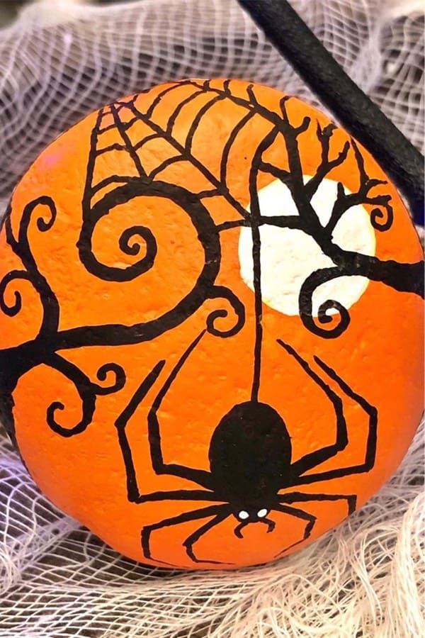 halloween themed painted stone ideas