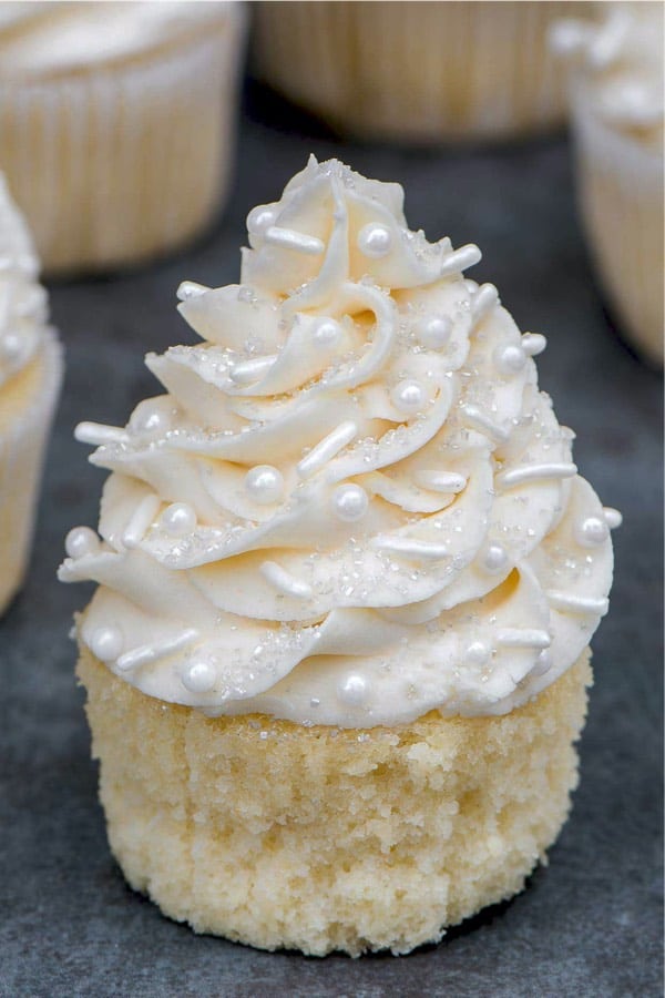 best vanilla cupcake recipe for christmas