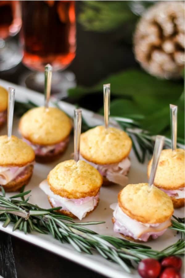 mini party sandwhiches for christmas