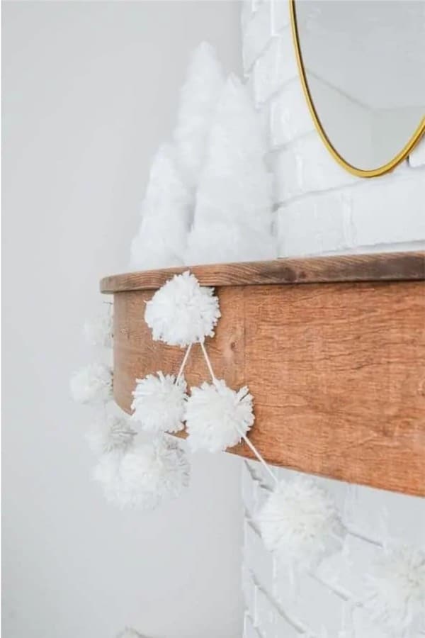 how to make pom pom garland for christmas