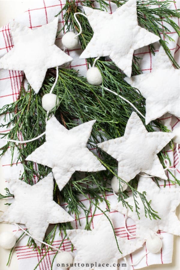 do it yourself star garland for the holidays