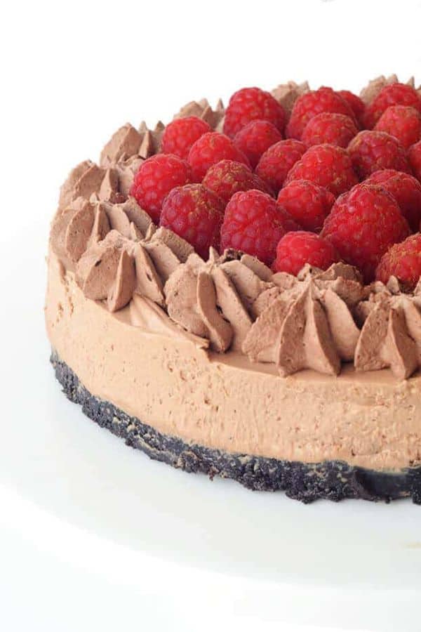 NO BAKE RASPBERRY CHEESECAKE