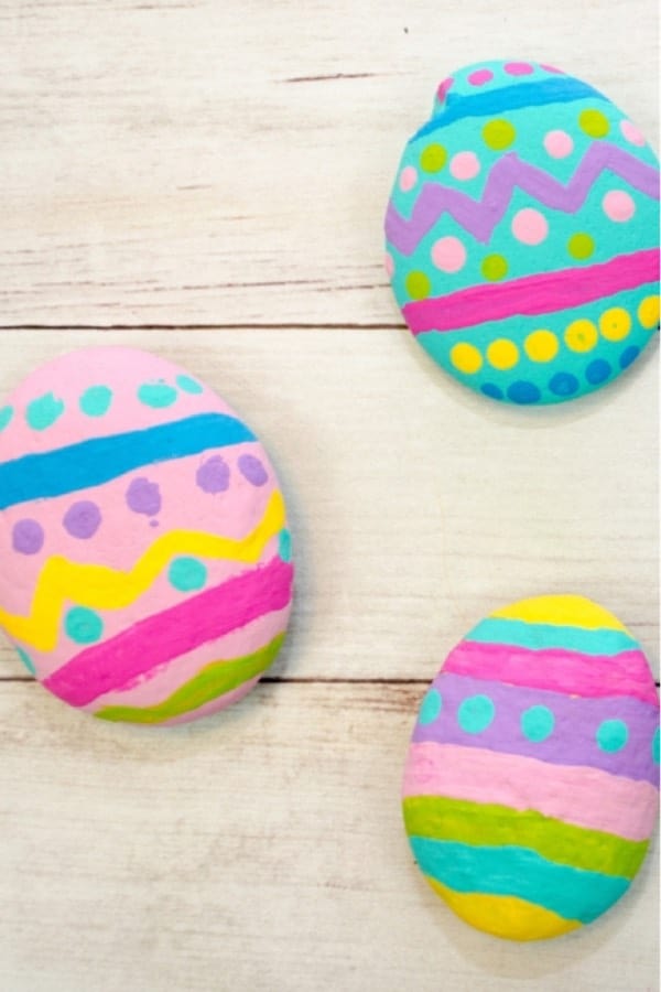 easter inspried painted rocks