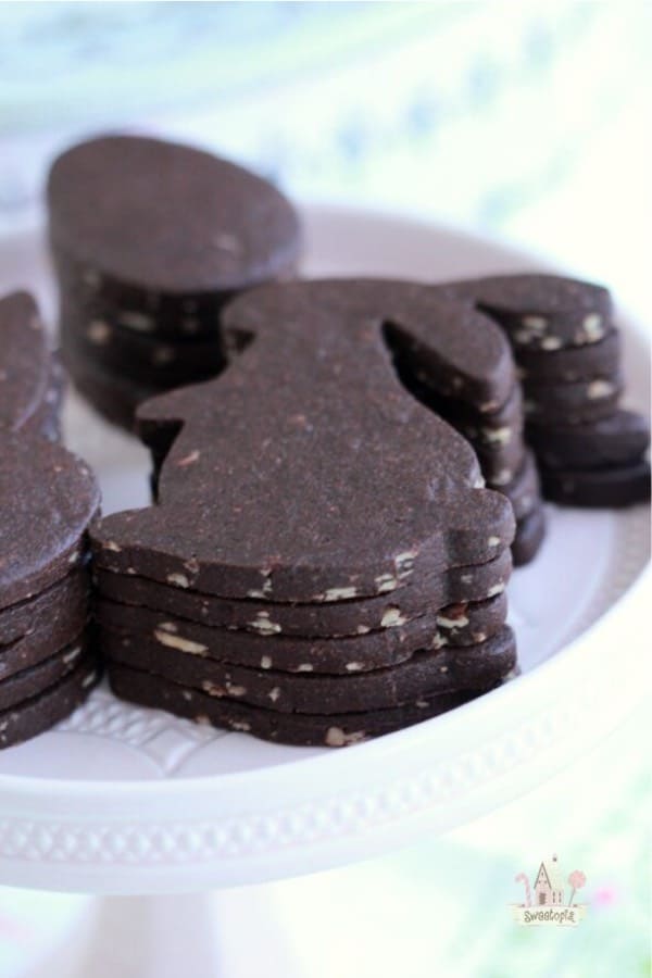 chocolate cut out cookies to make on easter