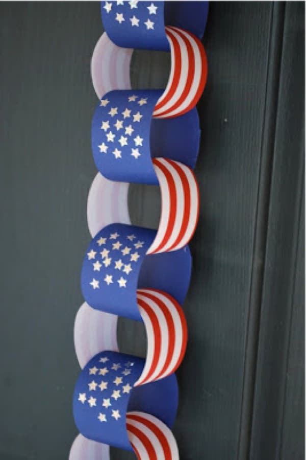 july 4th craft tutorial to make paper chain