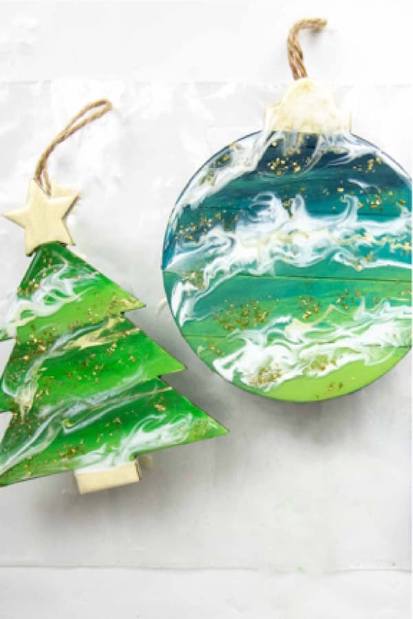 diy ornaments made from diy resin