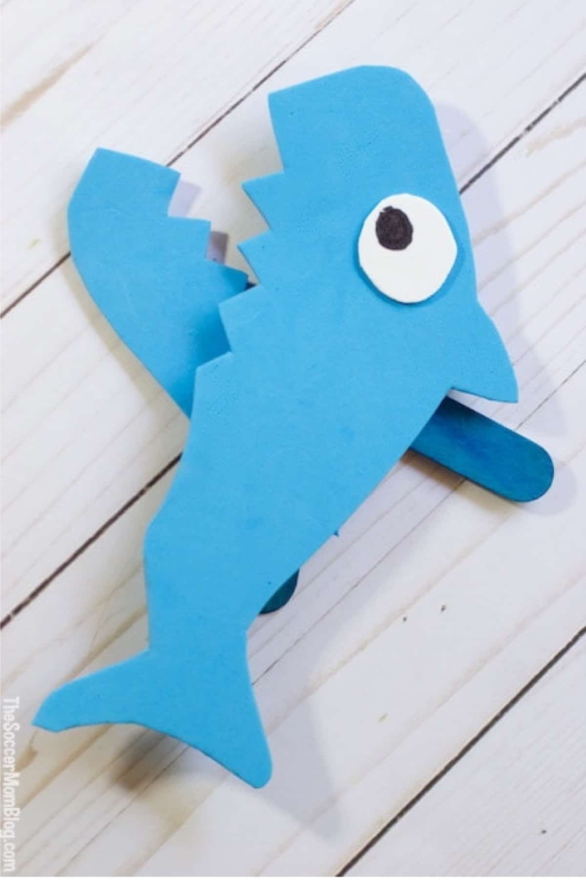 kids shark puppet craft