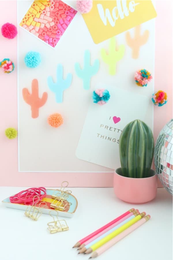 desk magnet craft project to make at home