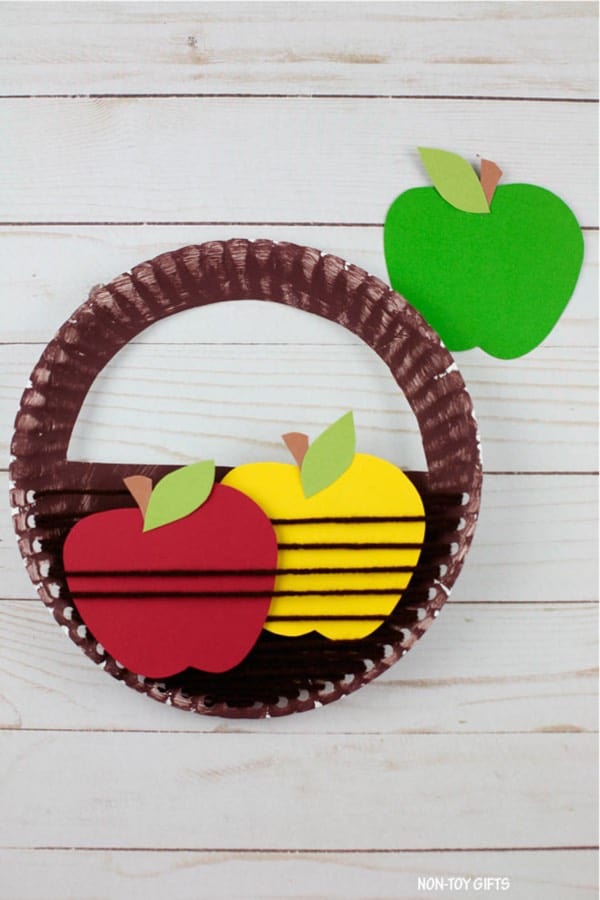 cheap paper plate craft example for school