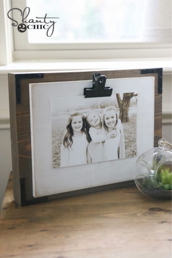 make your own picture frame with clip