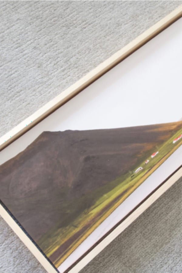 make your own floating canvas frame