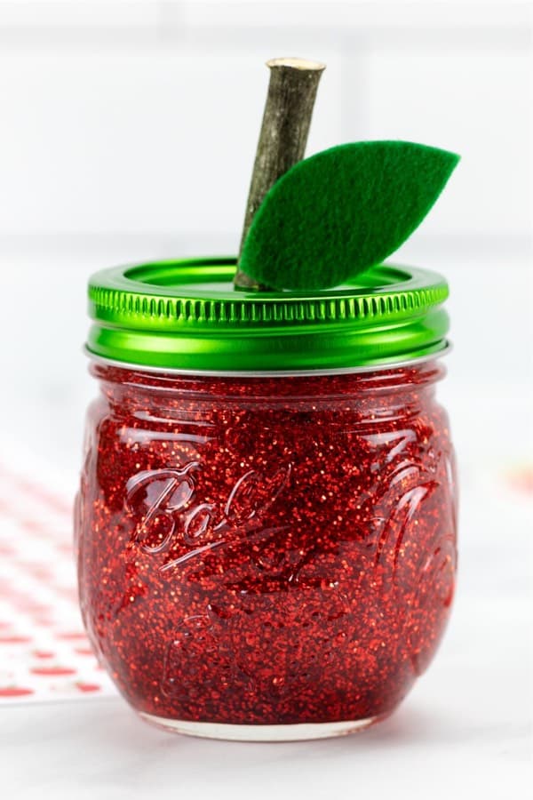 glitter mason jar to make at home
