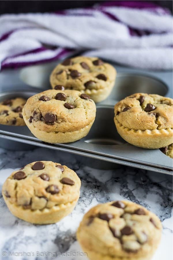 how to make small pies in muffin tin