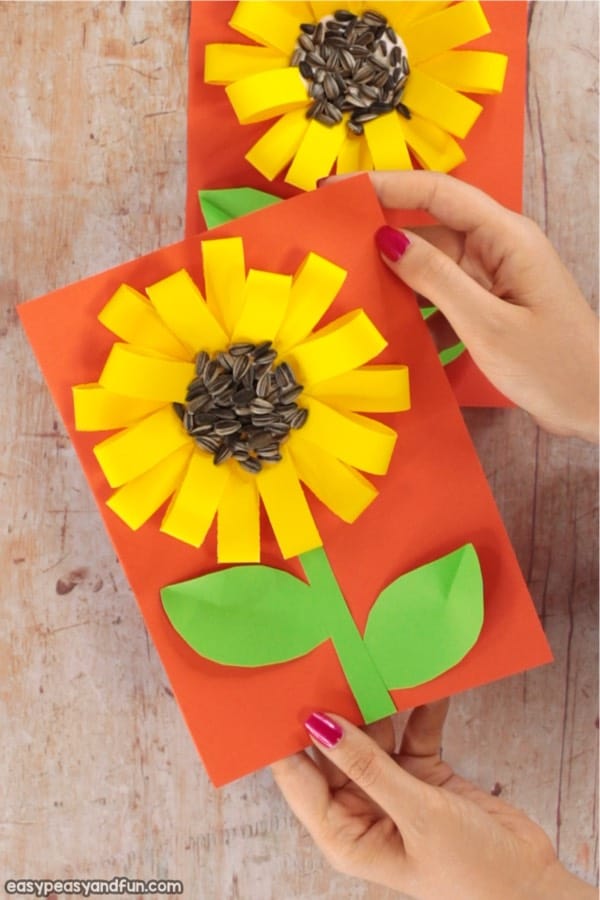 easy to make paper crafts with sunflower shape
