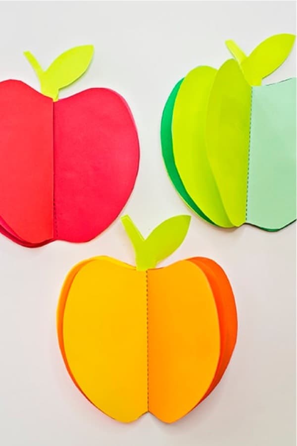 apple craft for kids with construction paper