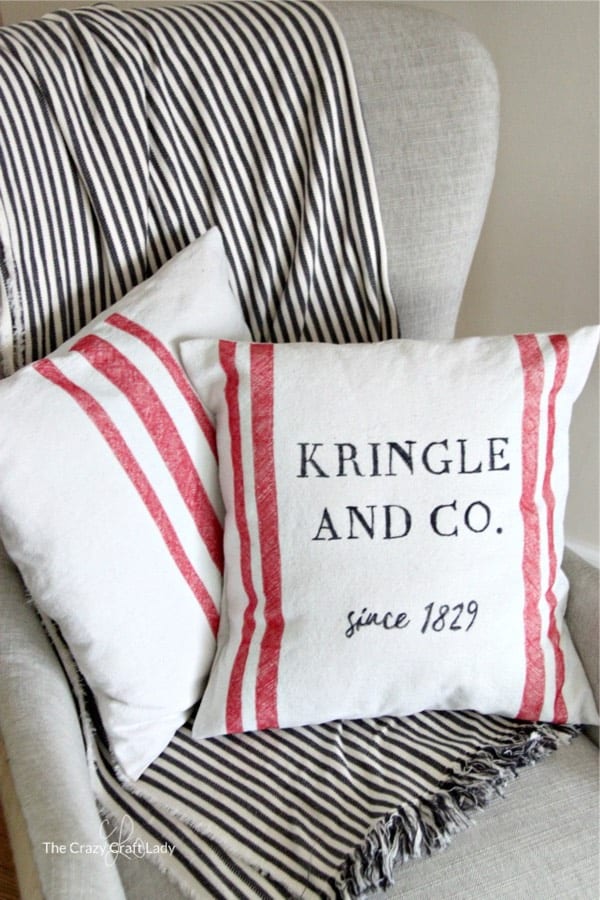 how to make your own christmas pillows