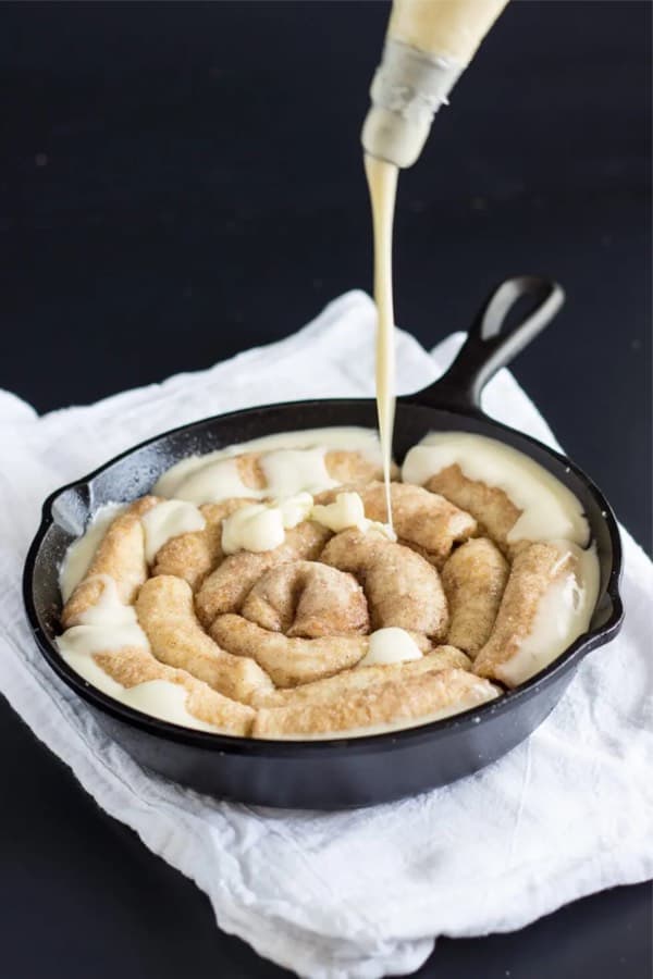 skillet dessert recipe for cinnamon rolls