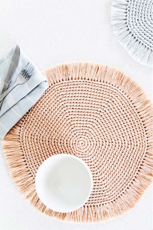 how to make your own crochet placemat
