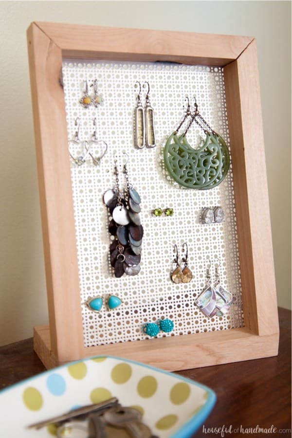 diy earring stand tutorial for inspiration