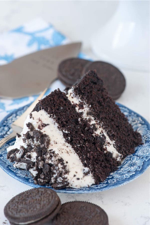 cookies and cream chocolate dessert cake recipe